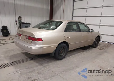 1998 Toyota Camry Le from USA, damaged, VIN JT2BG22K7W0212782
